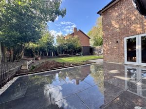 Photo 17- click for photo gallery